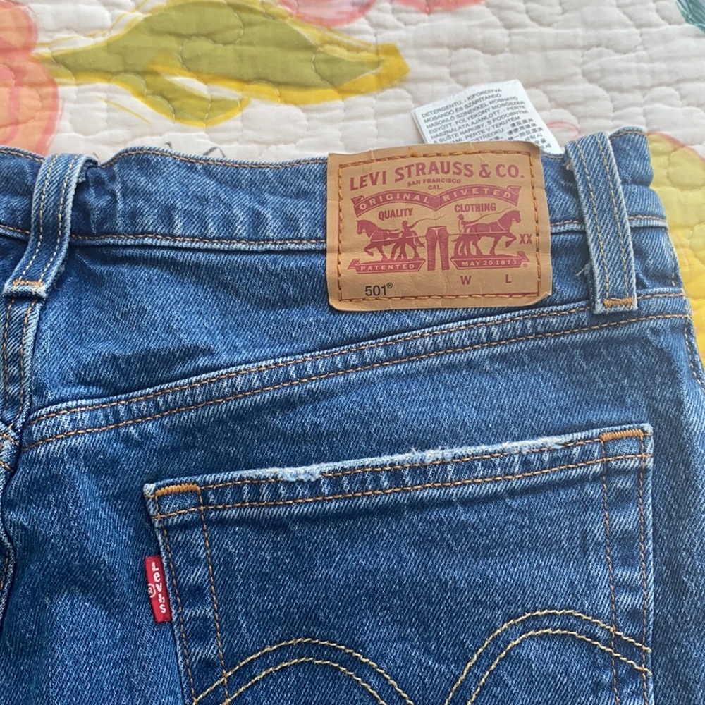 501 Levi’s - Picture 4 of 4
